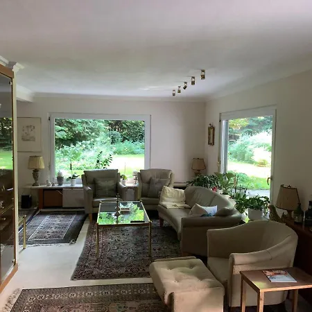 Gartenparadies Inmitten Tatil Evi